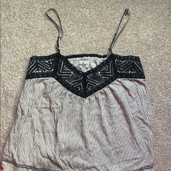 Super cute American Eagle tank top! - Picture 1 of 2
